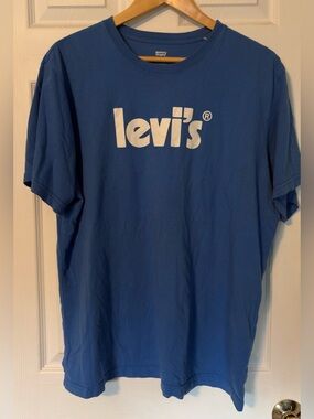 Levi's oversized blue shirt with logo